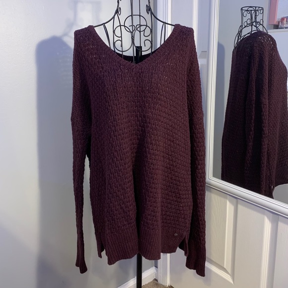 American Eagle Outfitters Sweaters - American Eagle Garnet Sweater